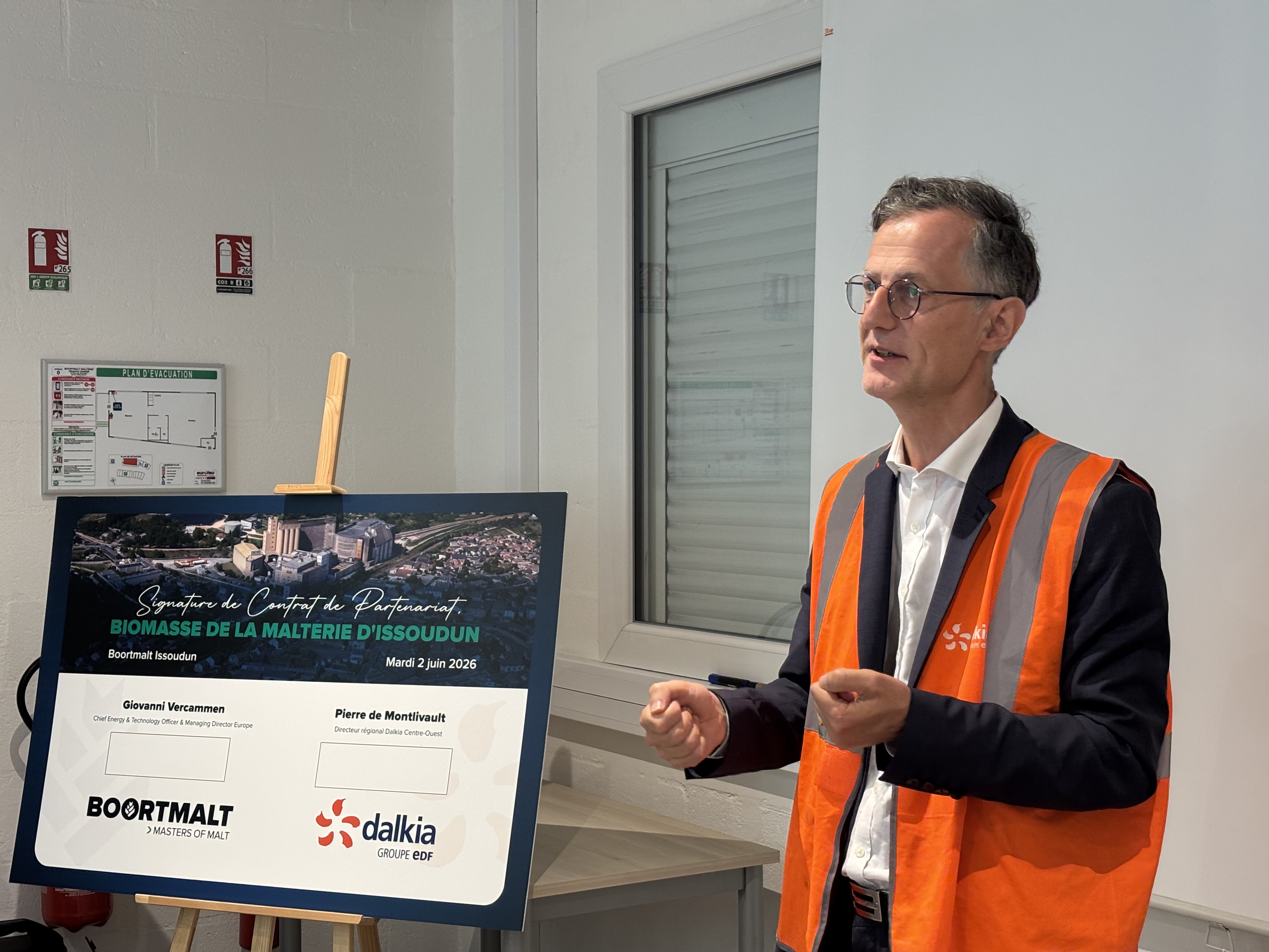 Boortmalt Dalkia officially sign their partnership Issoudun Biomass Pierre de Montlivault